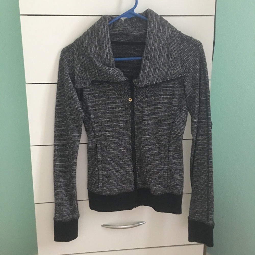 Lululemon Be Present Jacket